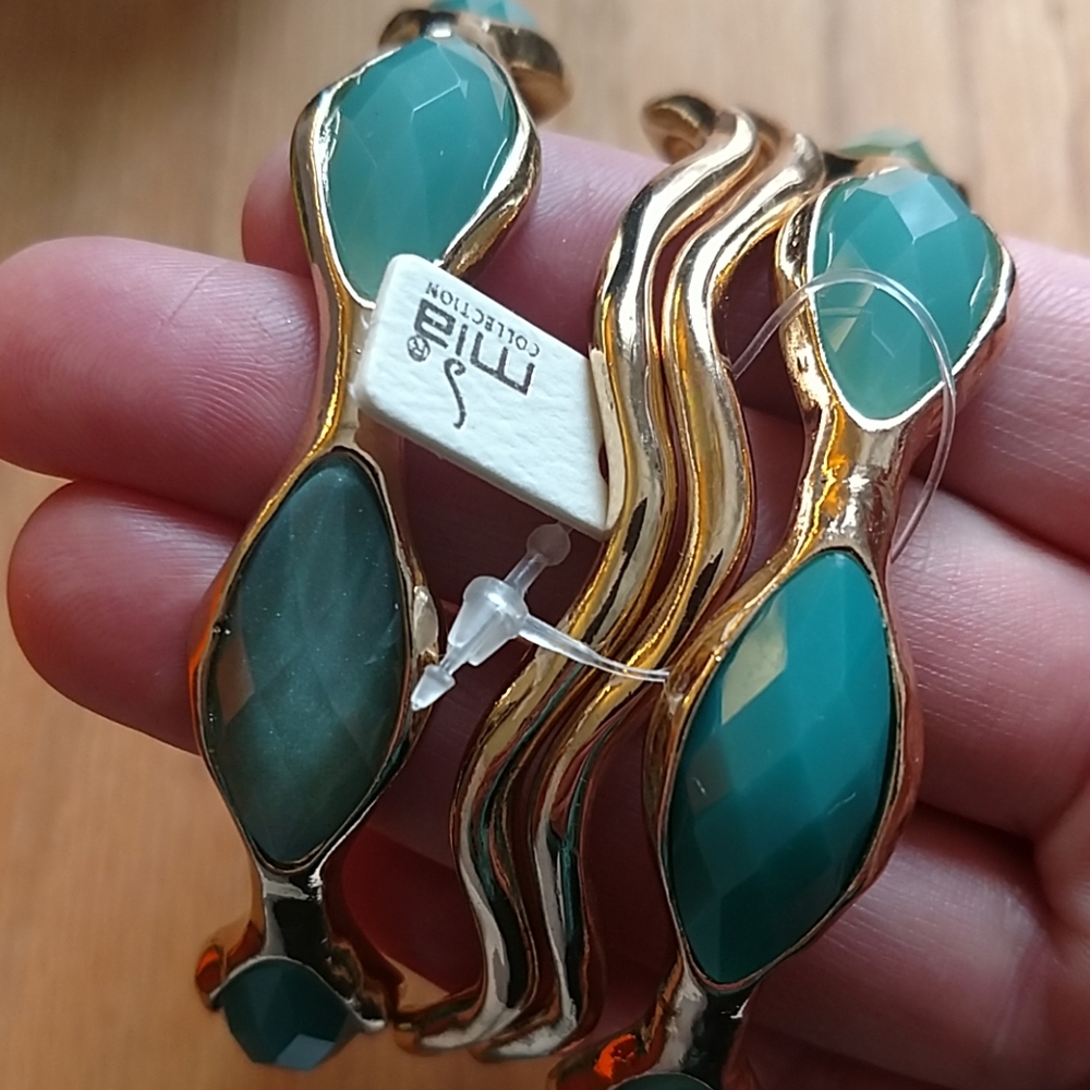 Teal Bracelets